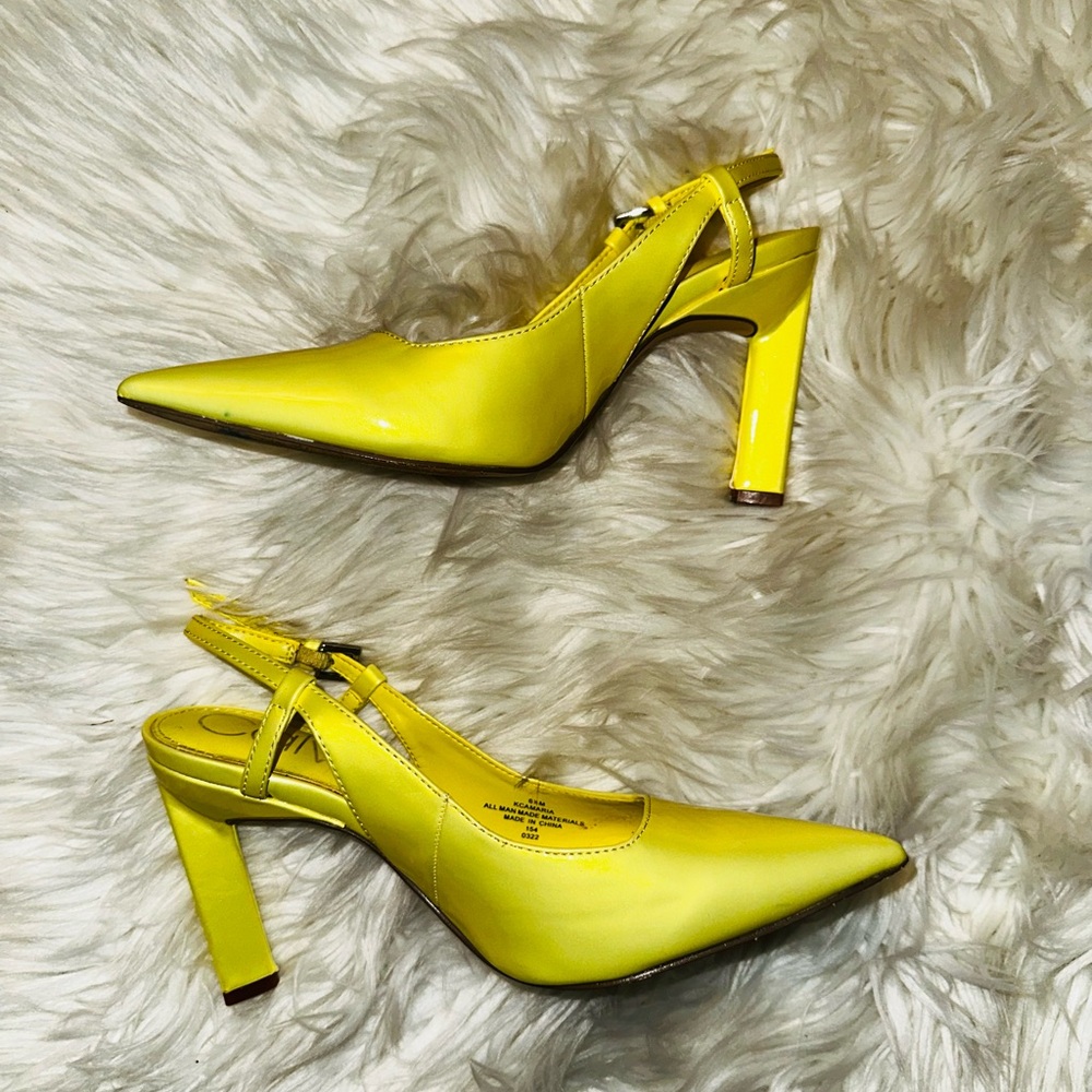 Calvin Klein Amaria Pointed Toe Slingback Pump Shoe - Picture 5 of 7
